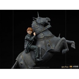 HARRY POTTER DELUXE ART SCALE RON WEASLEY AT THE WIZARD CHESS 1/10 STATUA FIGURE IRON STUDIOS