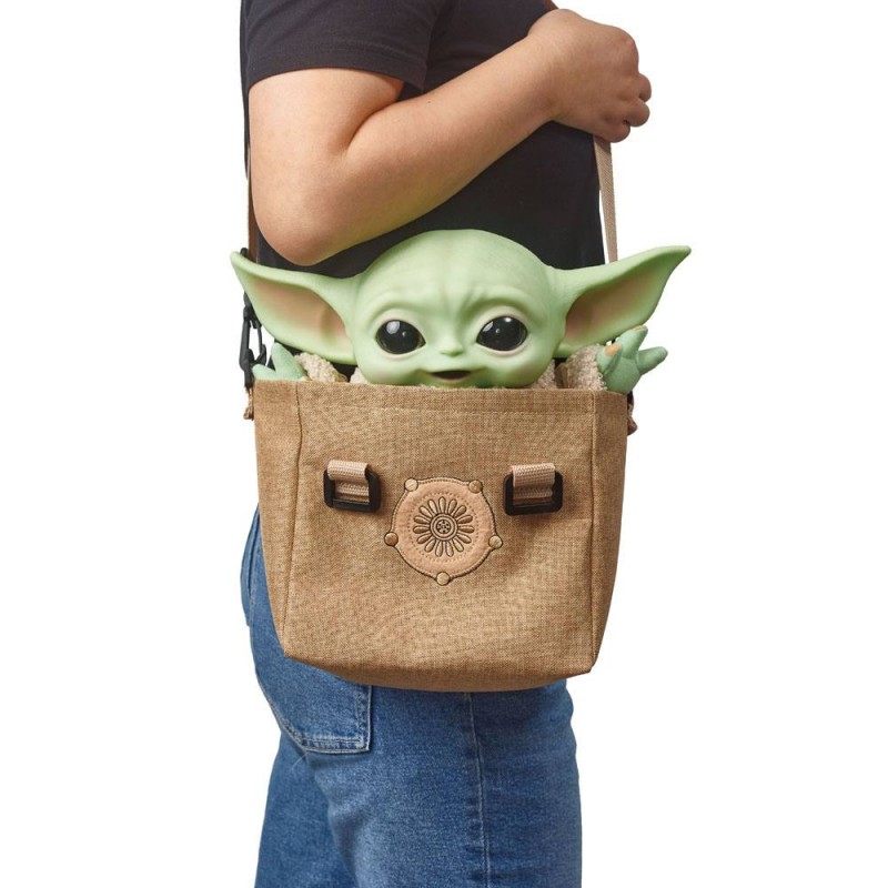 MATTEL THE MANDALORIAN ELECTRONIC THE CHILD BABY YODA SHOULDER BAG