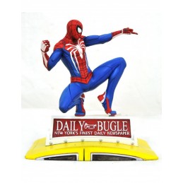 MARVEL GALLERY SPIDER-MAN ON TAXI FIGURE STATUE DIAMOND SELECT