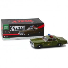GREEN LIGHT COLLECTIBLES A-TEAM - 1977 PLYMOUTH FURY U.S. ARMY POLICE COLONEL RODERICK DECKER 1/18 DIECAST MODEL FIGURE