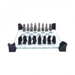 NEMESIS NOW GLASS AND RESIN VAMPIRES VS WEREWOLVES CHESS SET