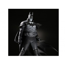 BATMAN BLACK AND WHITE MIKE MIGNOLA STATUA FIGURE MC FARLANE