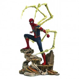 DIAMOND SELECT MARVEL GALLERY AVENGERS 3 IRON SPIDER-MAN STATUE FIGURE