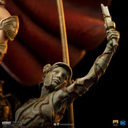 WONDER WOMAN UNLEASHED BDS ART SCALE DELUXE 1/10 STATUA FIGURE IRON STUDIOS