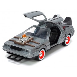BACK TO THE FUTURE PART III DELOREAN DIE CAST 1/32 MODEL JADA TOYS