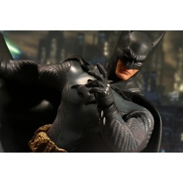 MEZCO TOYS DC COMICS BATMAN ASCENDING KNIGHT CLOTH ONE:12 ACTION FIGURE