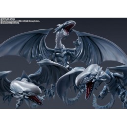 BANDAI YU-GI-OH! BLUE-EYES WHITE DRAGON S.H. MONSTERARTS ACTION FIGURE