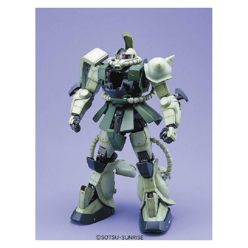 PERFECT GRADE PG GUNDAM ZAKU II MS-06F 1/60 MODEL KIT BANDAI