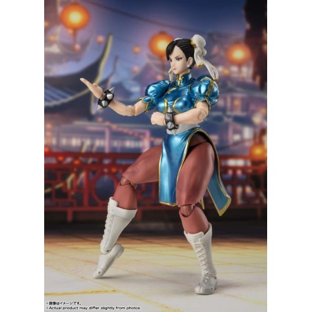 STREET FIGHTER CHUN-LI (OUTFIT 2) S.H. FIGUARTS ACTION FIGURE