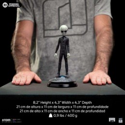 IRON STUDIOS I WANT TO BELIEVE GREY ALIEN ART SCALE STATUE