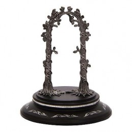 NOBLE COLLECTIONS LORD OF THE RINGS EVENSTAR PENDANT DISPLAY