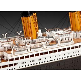 REVELL RMS TITANIC 100TH ANNIVERSARY 1/400 MODEL KIT