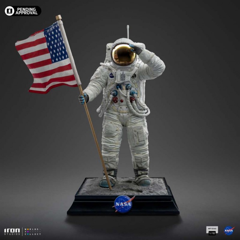 IRON STUDIOS APOLLO 11 ASTRONAUT ART SCALE 1/10 STATUE FIGURE