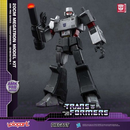 TRANSFORMERS GENERATION ONE MEGATRON MODEL KIT 20CM AMK PRO SERIES ACTION FIGURE