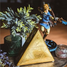 THE LEGEND OF ZELDA TRIFORCE SHAPED MONEY BANK SALVADANAIO PYRAMID INTERNATIONAL