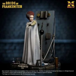 X-PLUS THE BRIDE OF FRANKENSTEIN 1/8 SCALE MODEL KIT FIGURE