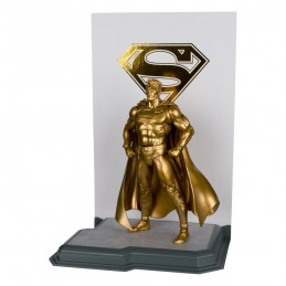 MC FARLANE DC MULTIVERSE SUPERMAN CENTENNIAL PARK TRIBUTE GOLD LABEL ACTION FIGURE