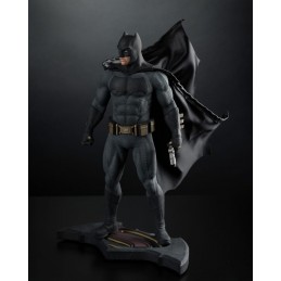 BATMAN V SUPERMAN DAWN OF JUSTICE BATMAN STATUA FIGURE MC FARLANE