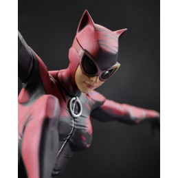 DC DESIGNER SERIES CATWOMAN BY JOCK STATUA FIGURE MC FARLANE