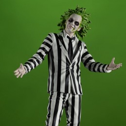 MC FARLANE BEETLEJUICE MOVIE MANIACS BEETLEJUICE ACTION FIGURE