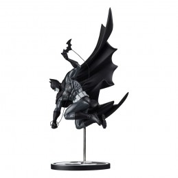 DC DIRECT BATMAN BLACK & WHITE BY INHYUK LEE STATUA FIGURE MC FARLANE