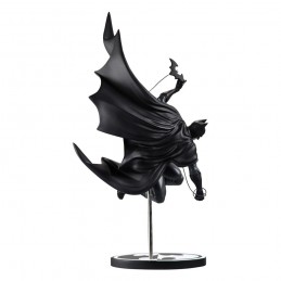 DC DIRECT BATMAN BLACK & WHITE BY INHYUK LEE STATUA FIGURE MC FARLANE