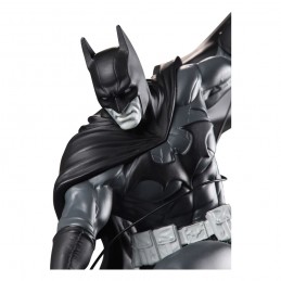 DC DIRECT BATMAN BLACK & WHITE BY INHYUK LEE STATUA FIGURE MC FARLANE