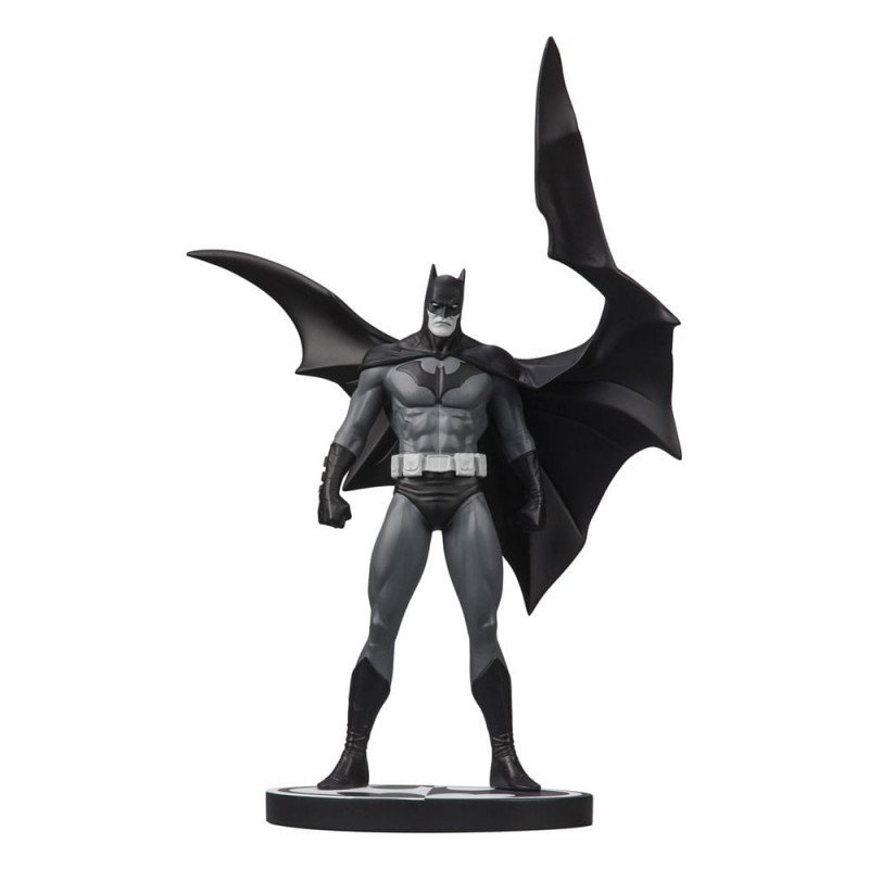 MC FARLANE DC DIRECT BATMAN BLACK & WHITE BY JORGE JIMENEZ STATUE FIGURE