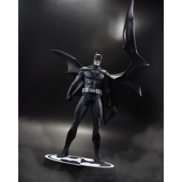 MC FARLANE DC DIRECT BATMAN BLACK & WHITE BY JORGE JIMENEZ STATUE FIGURE