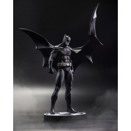 MC FARLANE DC DIRECT BATMAN BLACK & WHITE BY JORGE JIMENEZ STATUE FIGURE