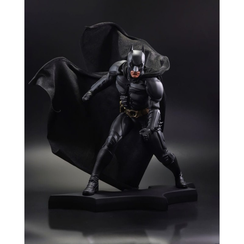 MC FARLANE DC DIRECT DC MOVIE STATUES BATMAN THE DARK KNIGHT STATUE FIGURE