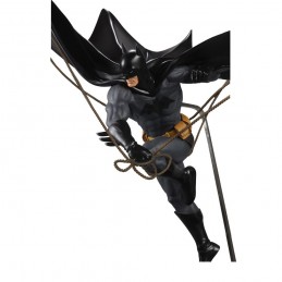 DC DIRECT DC DESIGNER SERIES BATMAN BY DAN MORA FIGURE STATUA MC FARLANE