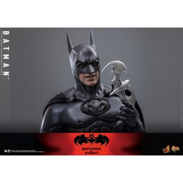 HOT TOYS BATMAN & ROBIN MOVIE MASTERPIECE BATMAN 1/6 SCALE ACTION FIGURE