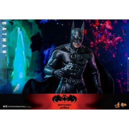 HOT TOYS BATMAN & ROBIN MOVIE MASTERPIECE BATMAN 1/6 SCALE ACTION FIGURE