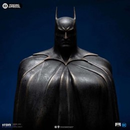 IRON STUDIOS BATMAN AND BRUCE WAYNE LEGACY REPLICA 1/4 RESIN STATUE