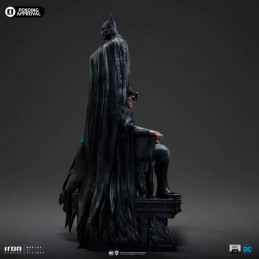 IRON STUDIOS BATMAN AND BRUCE WAYNE LEGACY REPLICA 1/4 RESIN STATUE