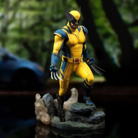 MARVEL GALLERY DEADPOOL & WOLVERINE MOVIE WOLVERINE PVC STATUE FIGURE