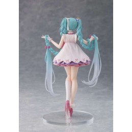 TAITO HATSUNE MIKU WONDERLAND RAPUNZEL VERSION PVC STATUE