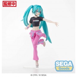 SEGA GOODS HATSUNE MIKU BERRY COSTUME DESKTOP X DECORATE PVC FIGURE STATUE