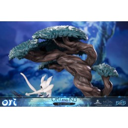 ORI AND THE WILL OF THE WISPS ORI AND KU NIGHT EDITION STATUA FIGURE FIRST4FIGURES