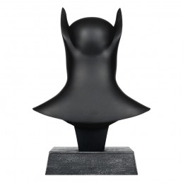 MC FARLANE DC DIRECT BATMAN DETECTIVE COMICS 27 COWL REPLICA BUSTO 1/3 FIGURE STATUADC DIRECT BATMAN BEGINS COWL REPLICA 1/3 ...