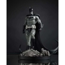 MC FARLANE DC DIRECT BATMAN BLACK & WHITE BY BJORN BARENDS RESIN STATUE FIGURE