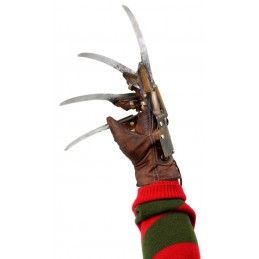 NECA NIGHTMARE DREAM WARRIORS FREDDY KRUEGER GLOVE REPLICA