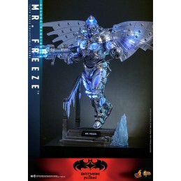 HOT TOYS BATMAN & ROBIN MOVIE MASTERPIECE MR. FREEZE DELUXE VERSION 1/6 SCALE ACTION FIGURE