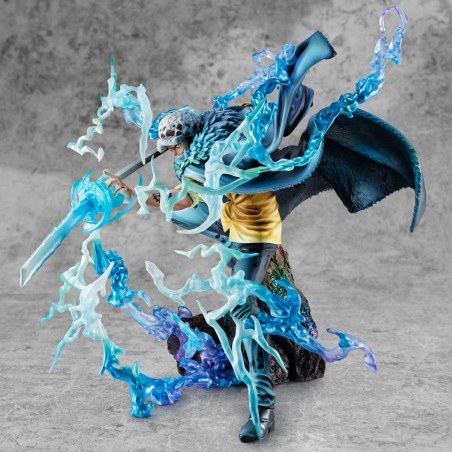 ONE PIECE P.O.P. TRAFALGAR LAW SURGEON OF DEATH WA-MAXIMUM STATUE