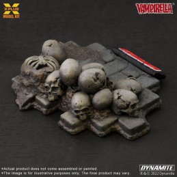 X-PLUS VAMPIRELLA JOSE GONZALES EDITION 1/8 MODEL KIT FIGURE