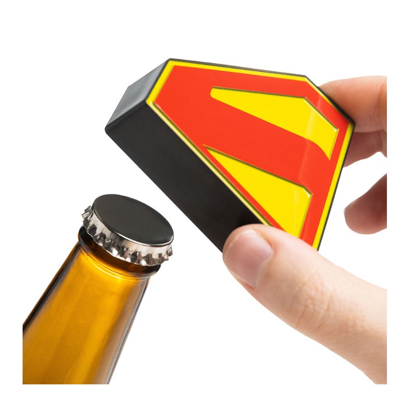 SUPERMAN BOTTLE OPENER APRIBOTTIGLIE CALAMITA PALADONE PRODUCTS SUPERMAN BOTTLE OPENER APRIBOTTIGLIE CALAMITA PALADONE PRODUCTS