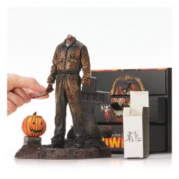 NUMSKULL HALLOWEEN MICHAEL MYERS STATUE ADVENT CALENDAR FIGURE
