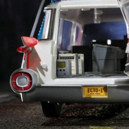 HASBRO GHOSTBUSTERS PLASMA SERIES ECTO-1 1/18 ACTION FIGURE