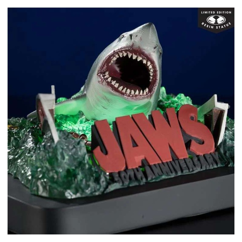 JAWS LO SQUALO 50TH ANNIVERSARY STATUA IN RESINA FIGURE MC FARLANE